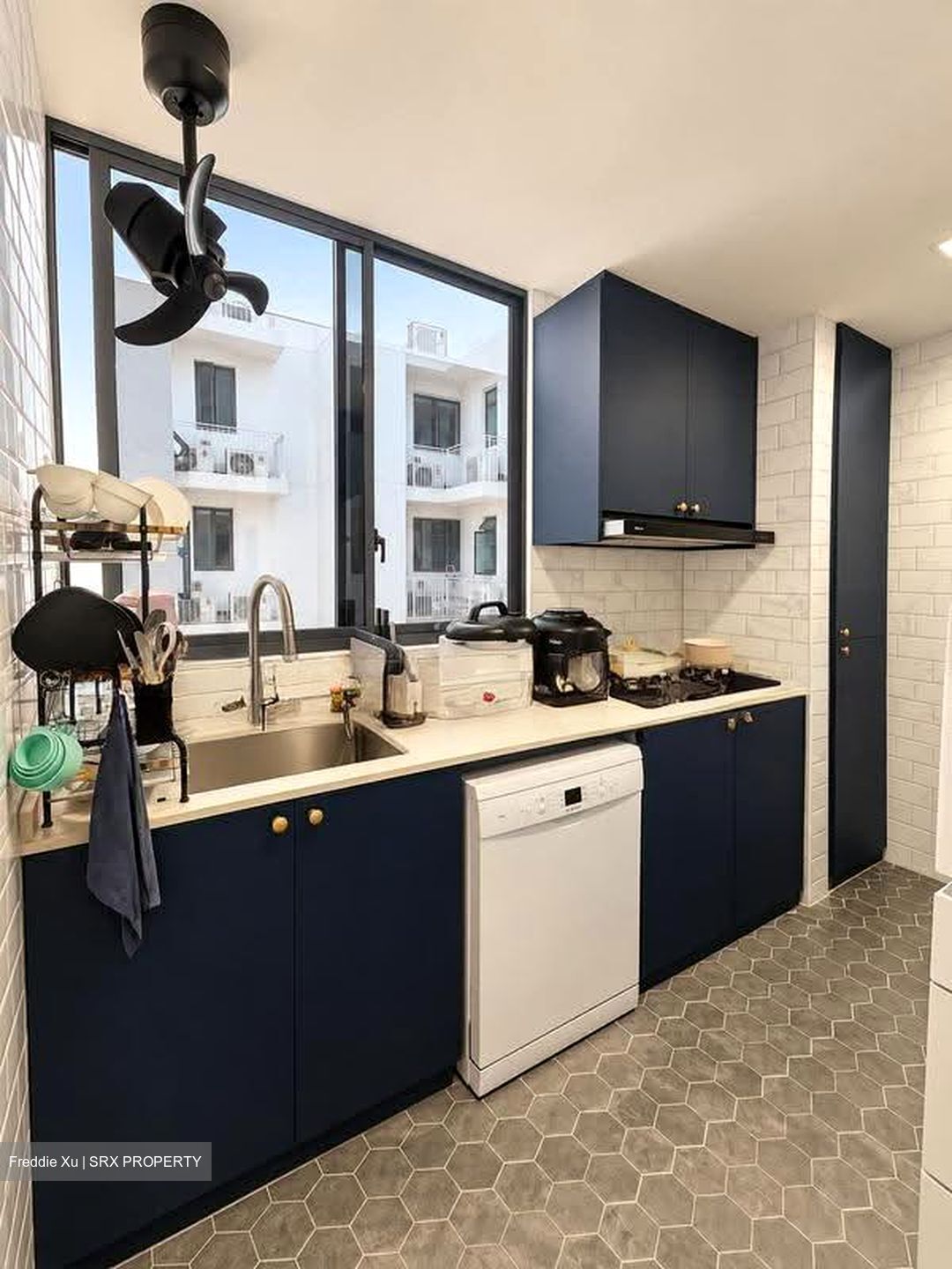 The Luxurie (D19), Condominium #613927901